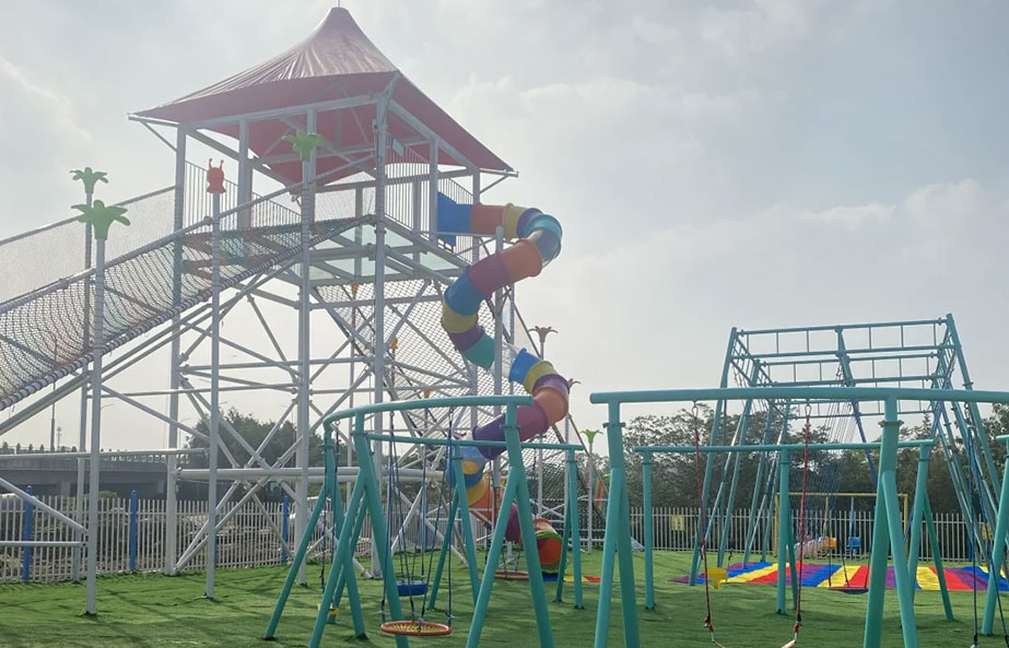 1600m²Rainbow Theme Family Amusement Park In Norway